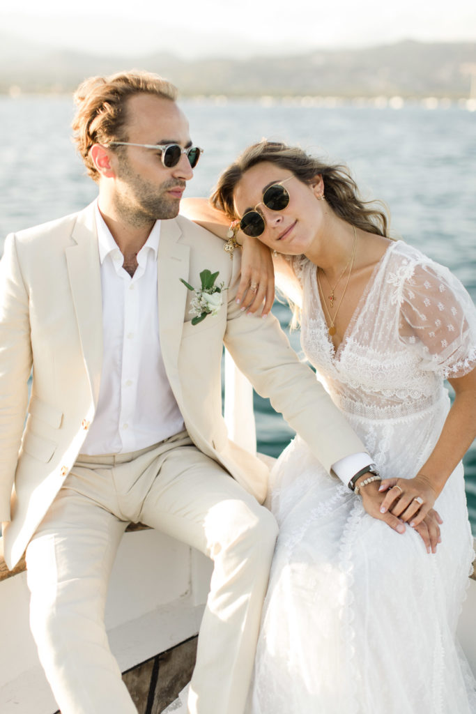 photo de couple sur un bateau