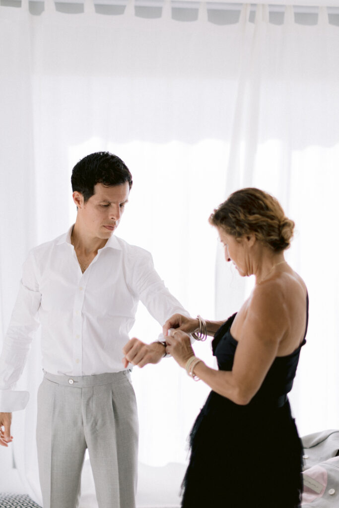 photos préparatifs du marié